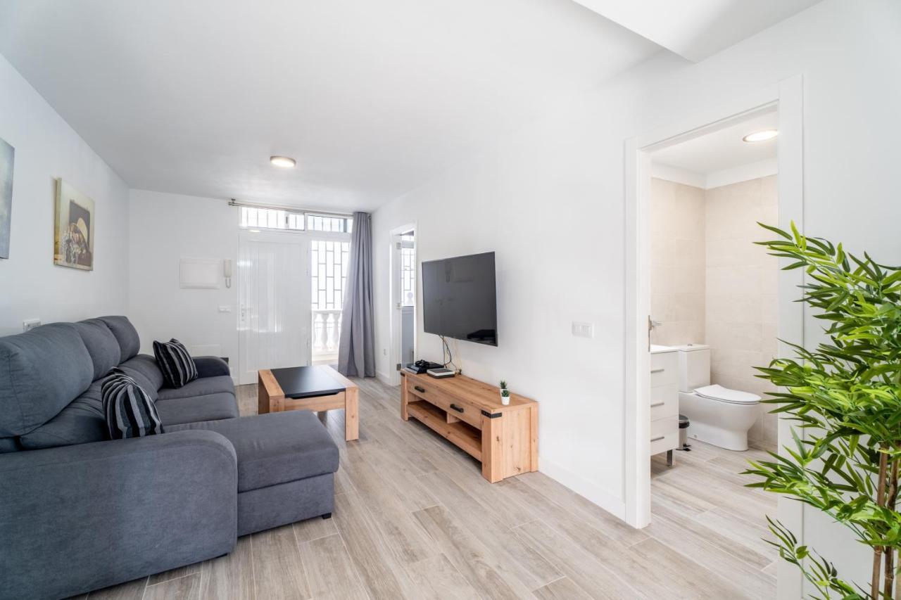 Las Rosas Sunset Apartment アロナ エクステリア 写真