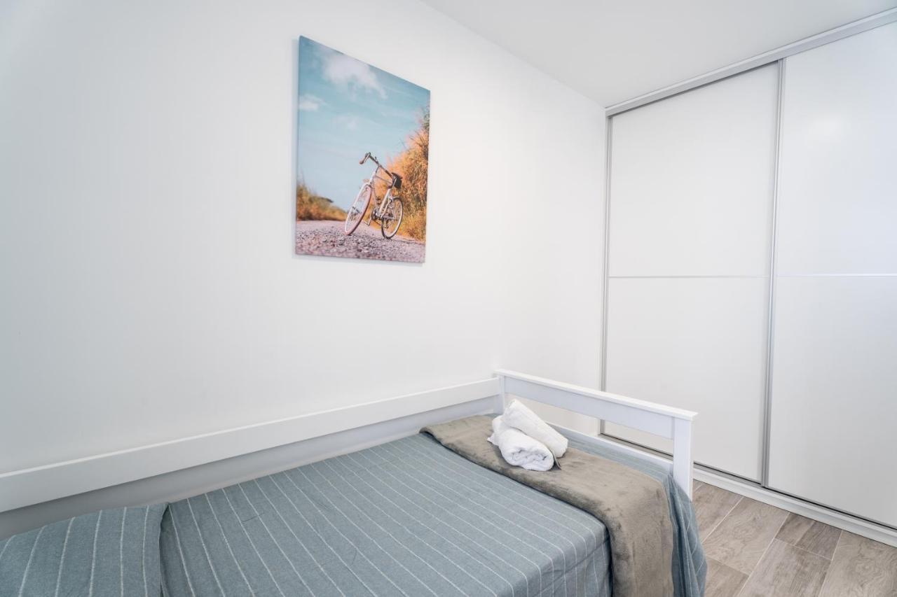 Las Rosas Sunset Apartment アロナ エクステリア 写真